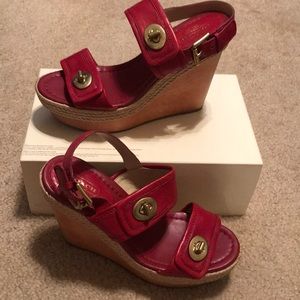 💥Gorgeous!💥 Red COACH wedges!